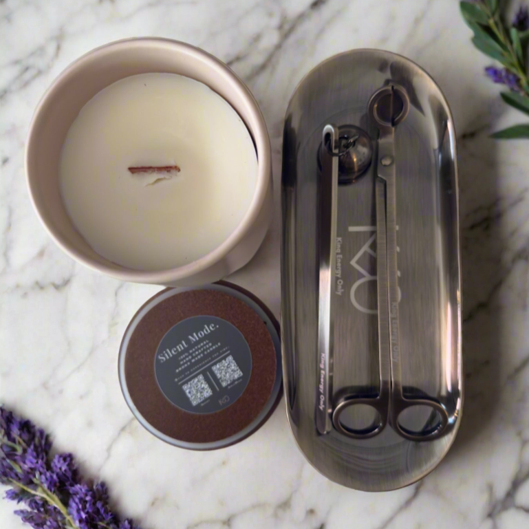 Full Size Candle + 3 Piece Accessory Set
