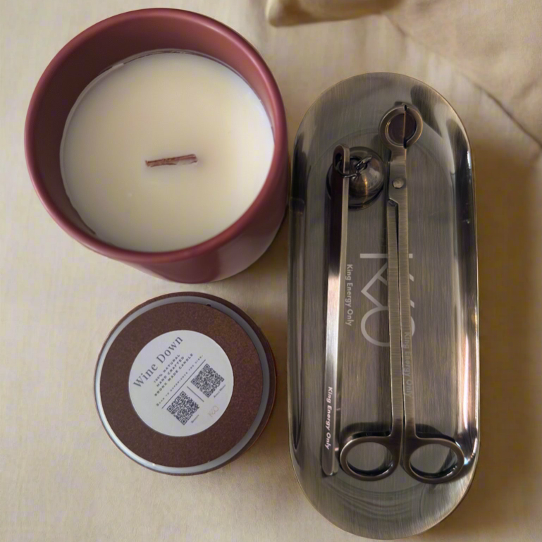 Full Size Candle + 3 Piece Accessory Set